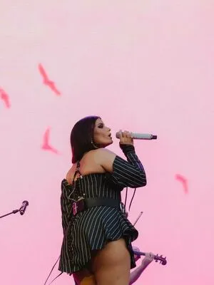 Nelly Furtado OnlyFans Leaked Free Thumbnail Picture - #sekDllVdOn