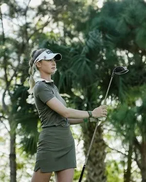 Nelly Korda OnlyFans Leaked Free Thumbnail Picture - #1meBhUB4Ex