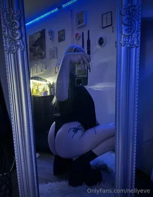 Nellyeve OnlyFans Leaked Free Thumbnail Picture - #YvvyiTANGE