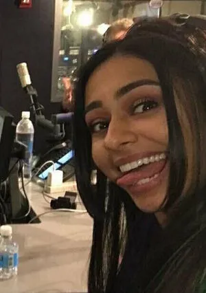 Nelufar Hedayat OnlyFans Leaked Free Thumbnail Picture - #kNH8weFc09