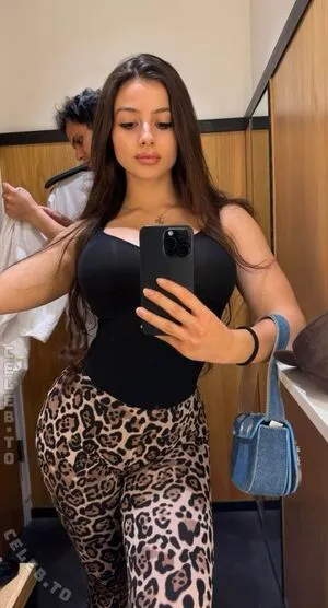 Neniutate OnlyFans Leaked Free Thumbnail Picture - #4MKPrfQ3Ei