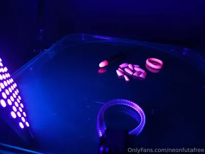 Neonfutafree OnlyFans Leaked Free Thumbnail Picture - #r87FfQXSM9