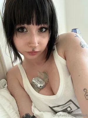 Neonkit OnlyFans Leaked Free Thumbnail Picture - #FL9XO8F0iU