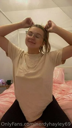 Nerdyhayley69 OnlyFans Leaked Free Thumbnail Picture - #5HvcVPiqg2