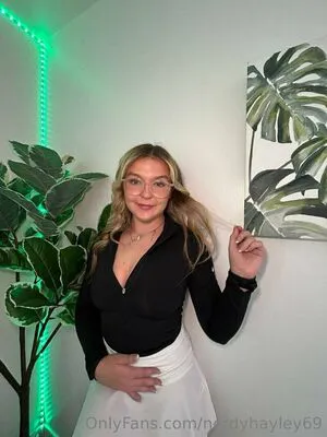 Nerdyhayley69 OnlyFans Leaked Free Thumbnail Picture - #C0C8PjjfPn