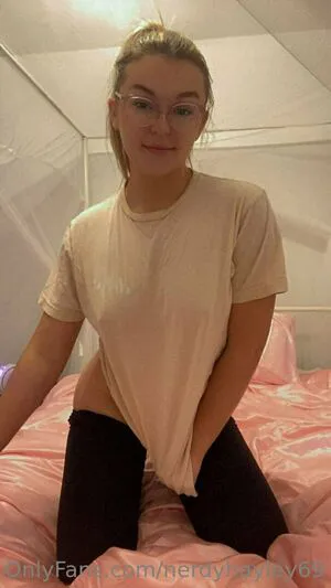 Nerdyhayley69 OnlyFans Leaked Free Thumbnail Picture - #yeHjhPlcgP