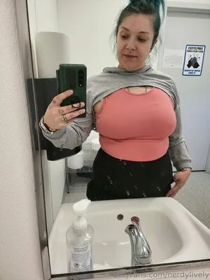 Nerdylively OnlyFans Leaked Free Thumbnail Picture - #zb8OGnFvPl
