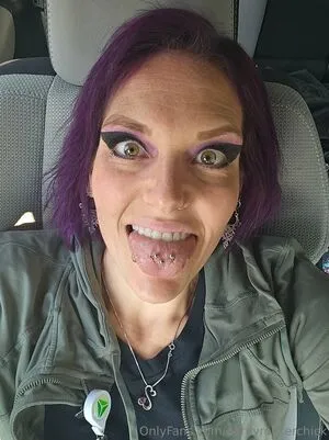 Nerdyrockerchick OnlyFans Leaked Free Thumbnail Picture - #UJ7agIG5Y1