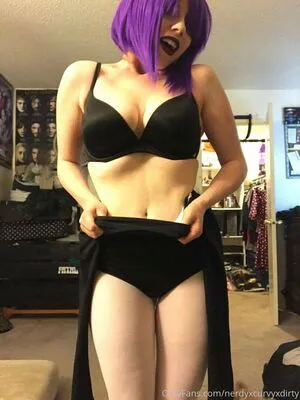 Nerdyxcurvyxdirty OnlyFans Leaked Free Thumbnail Picture - #uV21Qcw6C3