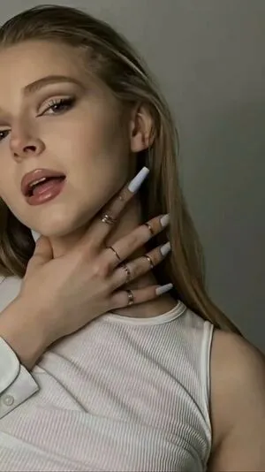 Nerushimav OnlyFans Leaked Free Thumbnail Picture - #8LjOdxTnq6