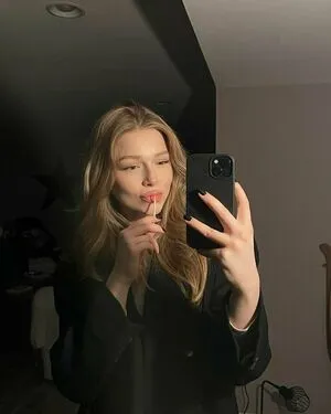 Nerushimav OnlyFans Leaked Free Thumbnail Picture - #DCJLao4owc