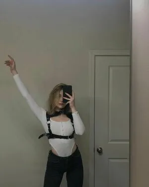 Nerushimav OnlyFans Leaked Free Thumbnail Picture - #eoOns4tS8E