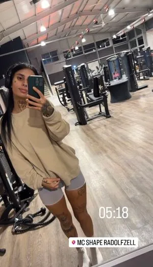 Neslihan Kundakci OnlyFans Leaked Free Thumbnail Picture - #4isuXov00u