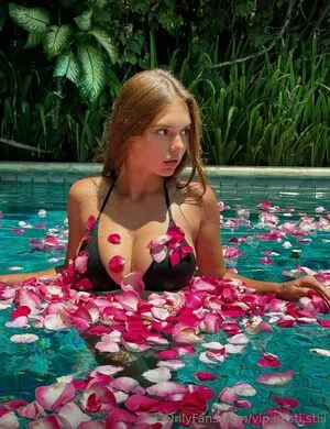 Nesrayel OnlyFans Leaked Free Thumbnail Picture - #TTcmV44Vmn