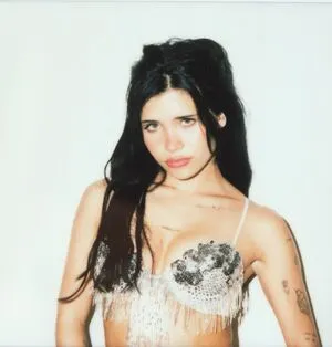 Nessa Barrett OnlyFans Leaked Free Thumbnail Picture - #1aHRsiY0RD