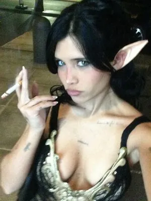 Nessa Barrett OnlyFans Leaked Free Thumbnail Picture - #5bL7yzypId