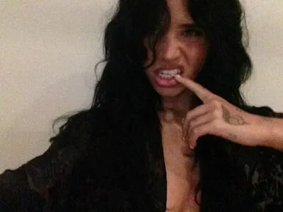 Nessa Barrett OnlyFans Leaked Free Thumbnail Picture - #6y5NTFWdwg