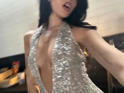 Nessa Barrett OnlyFans Leaked Free Thumbnail Picture - #EGdOd4oAKN