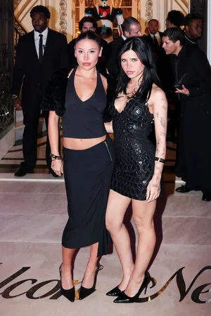 Nessa Barrett OnlyFans Leaked Free Thumbnail Picture - #GLdAupbY0r