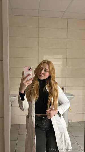 Nestyya OnlyFans Leaked Free Thumbnail Picture - #sYz8hr2PM7