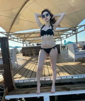 Neva Samanci Gokce OnlyFans Leaked Free Thumbnail Picture - #kfduZ0Nmr9