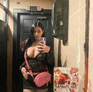 Nevaevaaaaa OnlyFans Leaked Free Thumbnail Picture - #4DvdZC9fgD