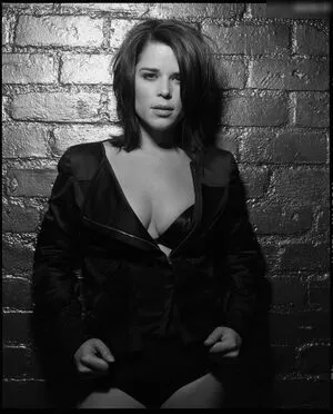 Neve Campbell OnlyFans Leaked Free Thumbnail Picture - #dDdft5W923