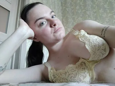 Nevergonnalie OnlyFans Leaked Free Thumbnail Picture - #Y2uQfvq9Tt