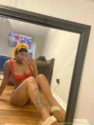 Nevvycakes OnlyFans Leaked Free Thumbnail Picture - #zLzke2IoUl