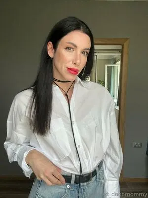 Next Door Mommy OnlyFans Leaked Free Thumbnail Picture - #8xdEwnf22a