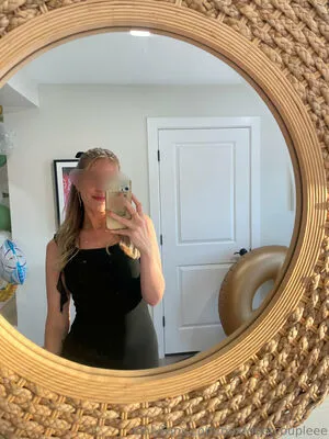 Nextdoorcoupleee OnlyFans Leaked Free Thumbnail Picture - #y5rW6Fhb3u