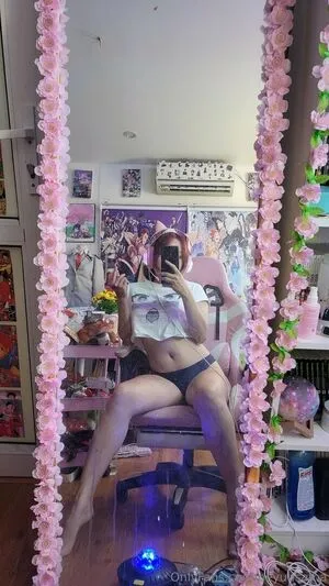 Neyu H Cosplay OnlyFans Leaked Free Thumbnail Picture - #Tq4nYzVVhS