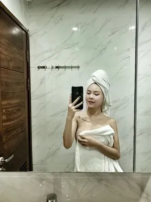 Nguyen Ha Linh OnlyFans Leaked Free Thumbnail Picture - #jnnEI9BZ8G