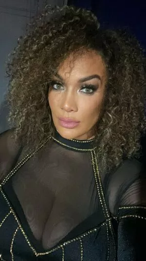 Nia Jax Lina Fanene OnlyFans Leaked Free Thumbnail Picture - #2JogBRTSCr