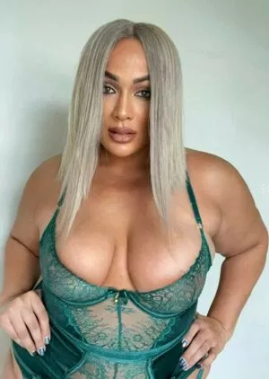 Nia Jax Lina Fanene OnlyFans Leaked Free Thumbnail Picture - #Me01R58kUs