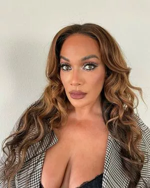 Nia Jax Lina Fanene OnlyFans Leaked Free Thumbnail Picture - #R8S97C7I8Q