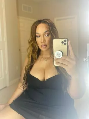 Nia Jax Lina Fanene OnlyFans Leaked Free Thumbnail Picture - #v9m5ZcZbPN