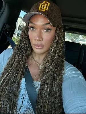 Nia Jax OnlyFans Leaked Free Thumbnail Picture - #99hQV1C0kW