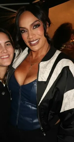 Nia Jax OnlyFans Leaked Free Thumbnail Picture - #JQLuhZphdr