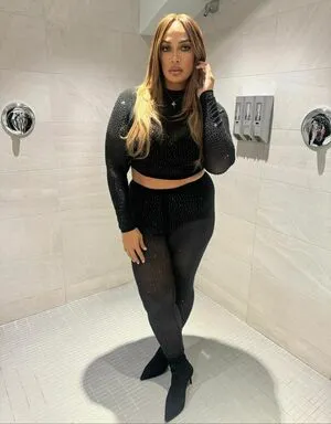 Nia Jax OnlyFans Leaked Free Thumbnail Picture - #OUEf1hBOjV