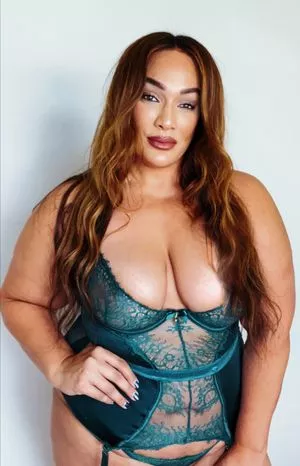 Nia Jax OnlyFans Leaked Free Thumbnail Picture - #aUlFBDWBIZ