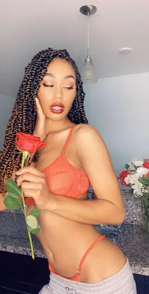 Nia Simone OnlyFans Leaked Free Thumbnail Picture - #03qoLARqSv
