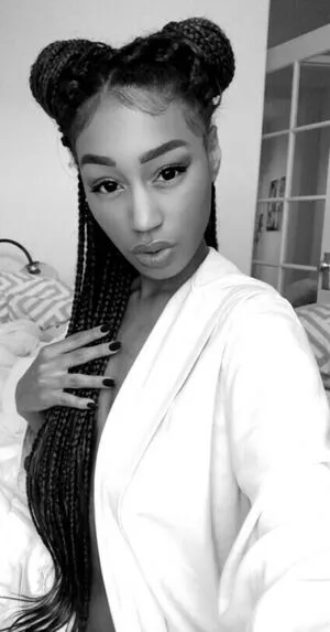 Nia Simone OnlyFans Leaked Free Thumbnail Picture - #0gey444QnG