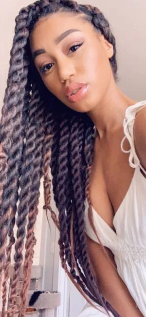 Nia Simone OnlyFans Leaked Free Thumbnail Picture - #8IN2kyF5Zv