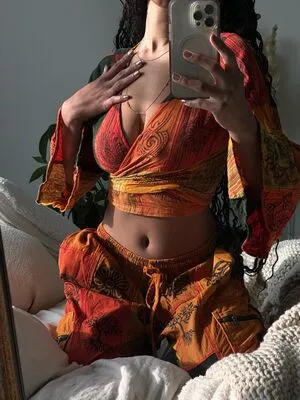 Nia Simone OnlyFans Leaked Free Thumbnail Picture - #FVX7p4z7K8