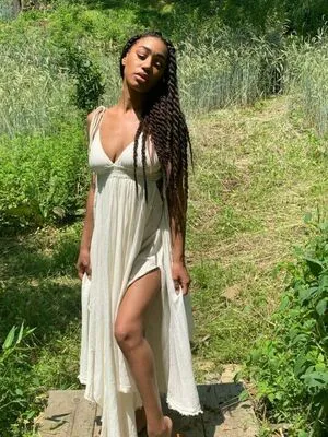 Nia Simone OnlyFans Leaked Free Thumbnail Picture - #GKHIPu8vWE