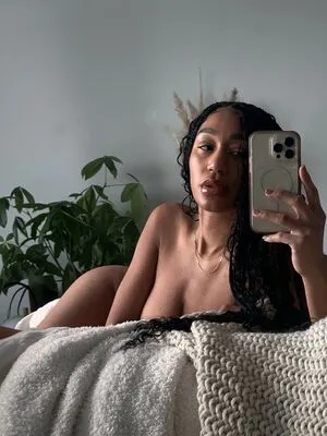Nia Simone OnlyFans Leaked Free Thumbnail Picture - #JBbxn5Ao5z