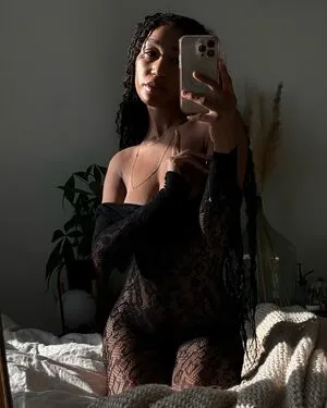 Nia Simone OnlyFans Leaked Free Thumbnail Picture - #NcwAosvbtp