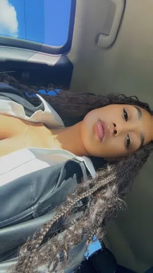 Nia Simone OnlyFans Leaked Free Thumbnail Picture - #Q1bXt5ehSx