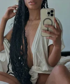 Nia Simone OnlyFans Leaked Free Thumbnail Picture - #YWqdGWyeJ8